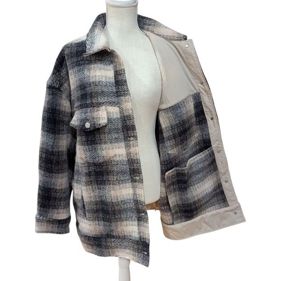Gap Women's 2XL Wool Relaxed Shirt Jacket in neutral tan plaid - Picture 8 of 12